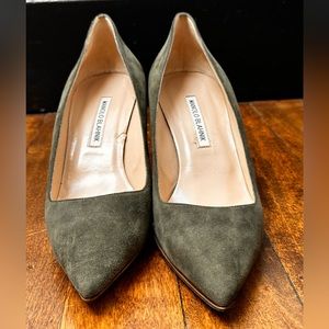 Manolo Blahnik - Tora 70mm army green suede pumps